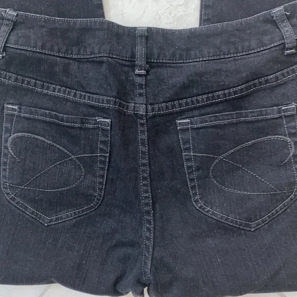 Chico’s Platinum Black Denim 5 Pocket Mid-Rise Straight Leg Jeans Chico Sz .5=6 - Picture 6 of 9
